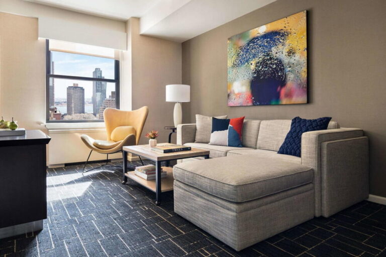 Best Suite Hotels for Families: The 2026 Guide to Spatial-Fidelity