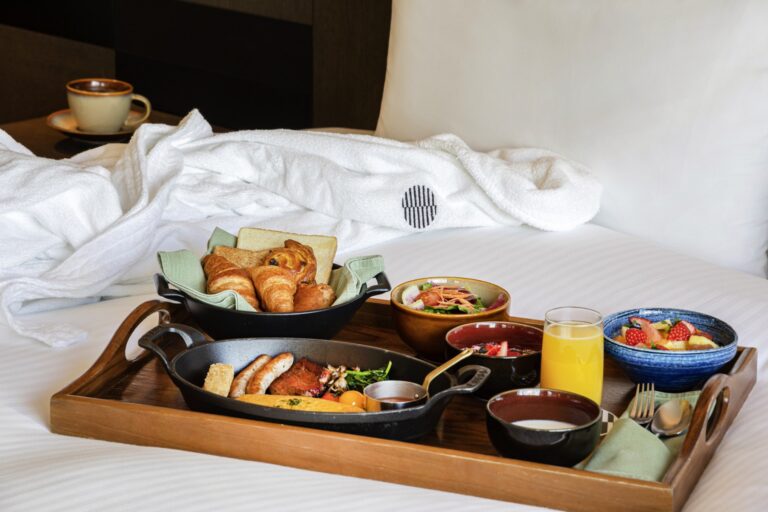 Top Suite Hotel Catering Options: The 2026 Guide to In-Suite Excellence